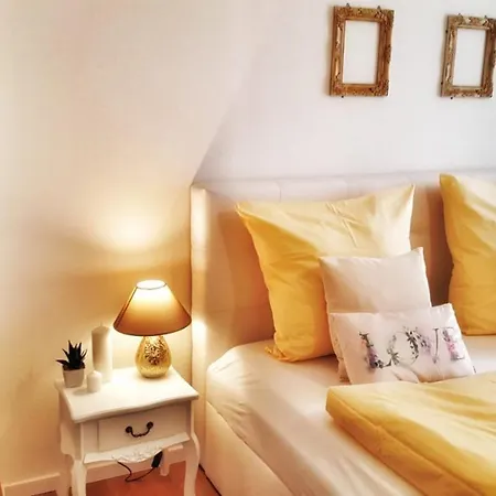 Am Bachhaus Apartamento *